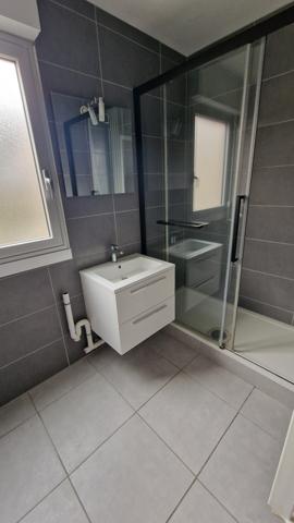 VENTE : appartement T2 (55 m²) Ile Lacroix avec place de parking