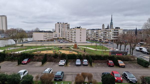 VENTE : appartement T2 (55 m²) Ile Lacroix avec place de parking
