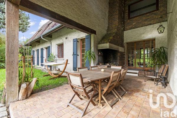 Maison à vendre 10 pièces 277 m² Saulx-les-Chartreux