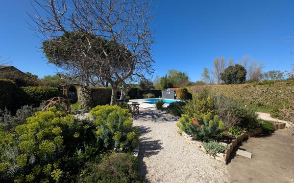 Maison à vendre    4 pièces •  Pézenas