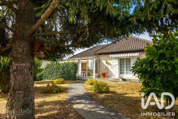 Maison à vendre 4 pièces 90 m² Rouilly-Saint-Loup