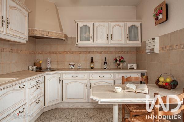 Maison à vendre 4 pièces 90 m² Rouilly-Saint-Loup