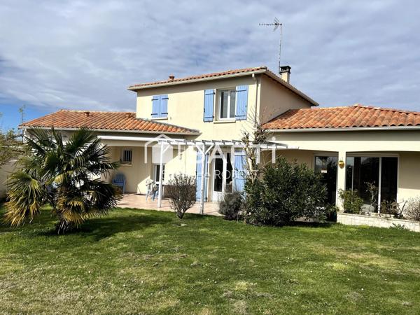 Maison familiale avec suite parentale en rez de chaussée
