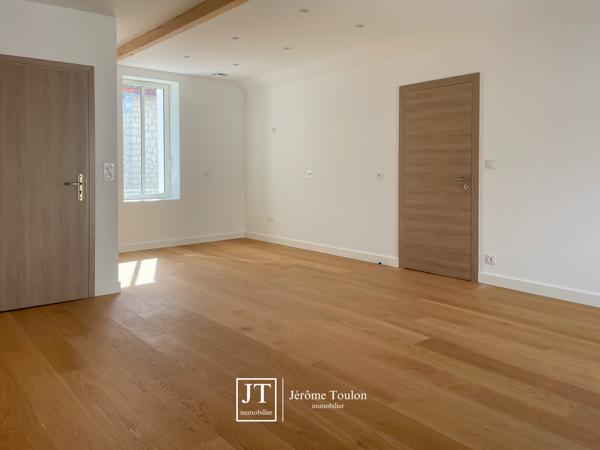 Appartement
                                                                                                                                                                                                                                                                                                                        3 pièce(s)                                                                                                                                                                                                          2 chambre(s)                                                                                                                                                                                                          69  m²
