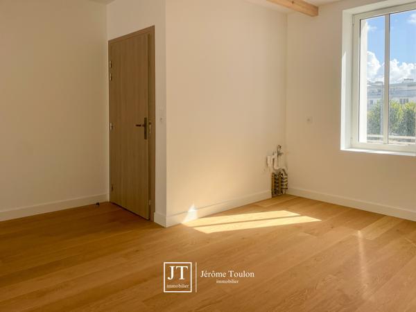 Appartement
                                                                                                                                                                                                                                                                                                                        3 pièce(s)                                                                                                                                                                                                          2 chambre(s)                                                                                                                                                                                                          69  m²