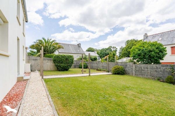 Maison 208 260 € Guipavas 6 p 87 m² DPE G