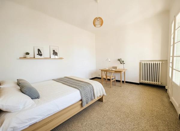 Appartement T4 de 78M2 avec terrasse et balcon dans résidence sécurisée