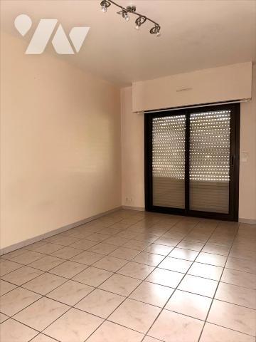 LA VARENNE SAINT-HILAIRE – STUDIO AVEC GRANDE TERRASSE SUR JARDIN – CALME ET LUMINEUX