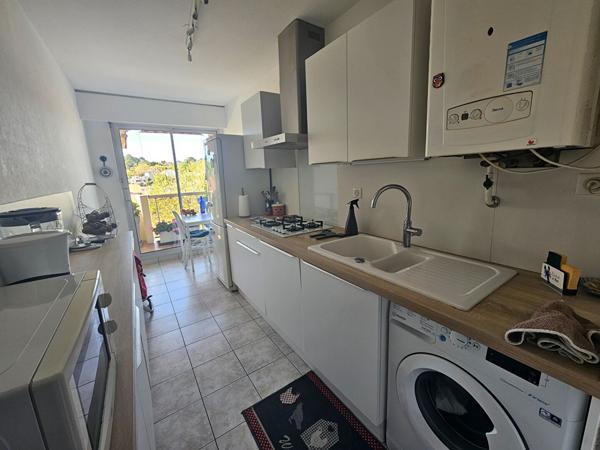 Appartement lumineux T3 60 m² traversant entièrement rénové en étage élevé , Arcachon