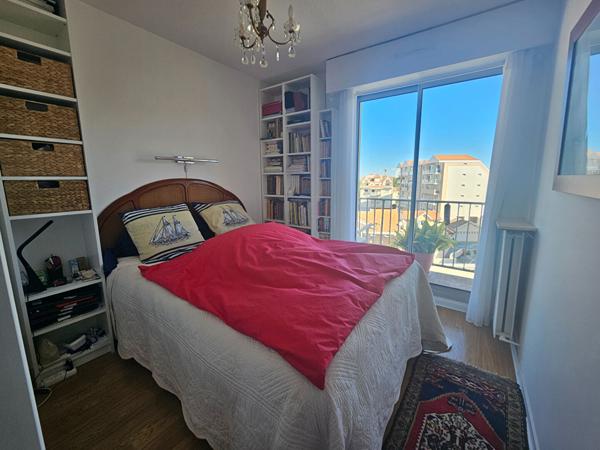 Appartement lumineux T3 60 m² traversant entièrement rénové en étage élevé , Arcachon