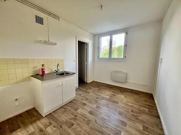 Appartement 3 chambres de 80 m² en rez de chaussée
