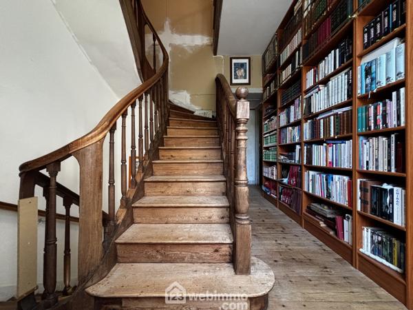 Maison de ville 136 m² à Saint-Benoît 86280