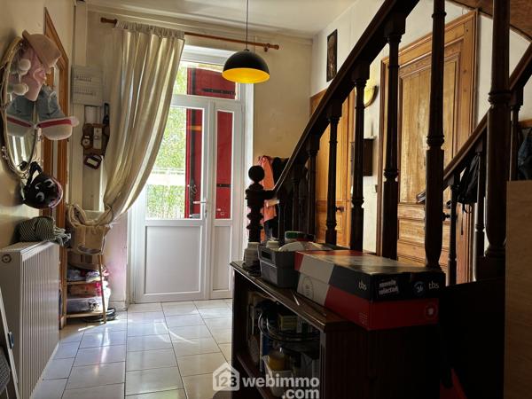Maison de ville 136 m² à Saint-Benoît 86280