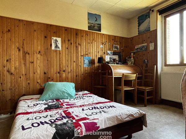 Maison de ville 136 m² à Saint-Benoît 86280