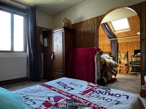 Maison de ville 136 m² à Saint-Benoît 86280