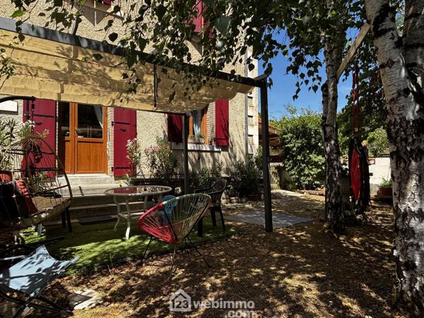 Maison de ville 136 m² à Saint-Benoît 86280