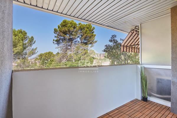 Appartement avec terrasse, ascenseur, parking, Aix-en-Provence