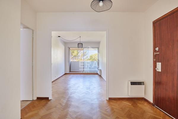 Appartement avec terrasse, ascenseur, parking, Aix-en-Provence