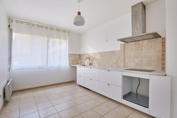 Appartement avec terrasse, ascenseur, parking, Aix-en-Provence