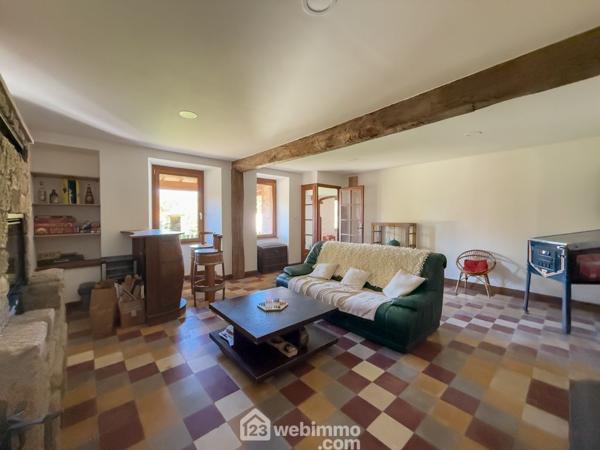 Maison de village 160 m² à Pouzauges 85700