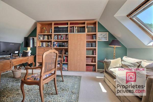 Propriété avec maison récente, plan d'eau et parc arboré de 6 619 m² à Sury Aux Bois