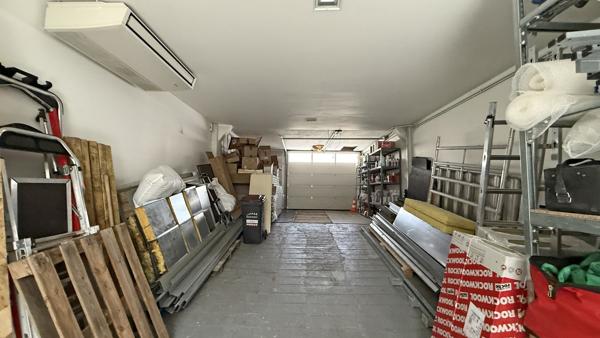 Local 430 m² à Ormesson-sur-Marne 94490
