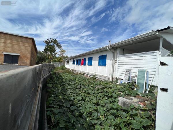 Immeuble à vendre à Saint-Paul à la Réunion (97460), ref : 97405/98   
Le Guillaume