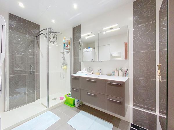 VENDU - Appartement Saint Sebastien Sur Loire 4 pièce(s) 80 m2