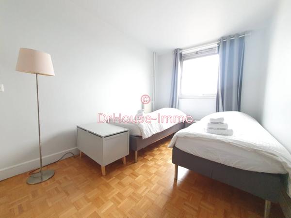 Appartement à louer 4 pièces de 73 m²