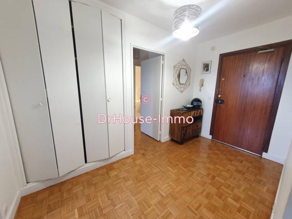 Appartement à louer 4 pièces de 73 m²