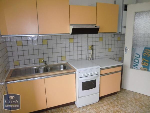 Appartement à louer 3 pièces 77.31m²