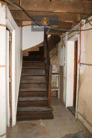 Vente                                                      Maison
                        
                     5 pièces                      113 m2                     à Josselin