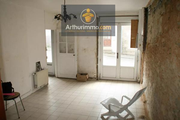 Vente                                                      Maison
                        
                     5 pièces                      113 m2                     à Josselin