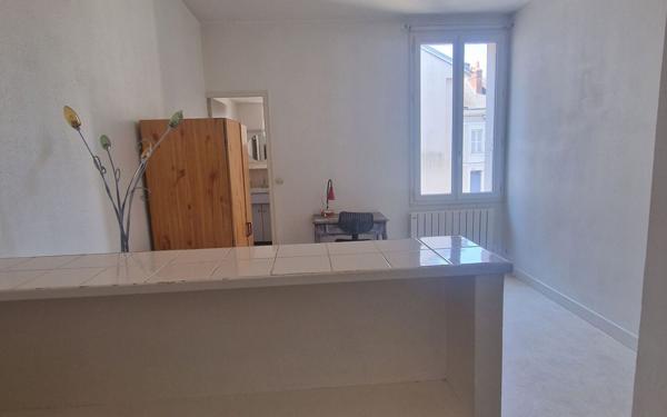 Appartement à vendre    3 pièces • 56,40 m2 Tours