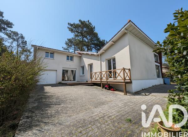 Maison à vendre 8 pièces 178 m² Arcachon