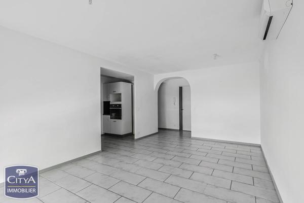 Appartement à vendre 4 pièces 75.24m² Pau (64000)