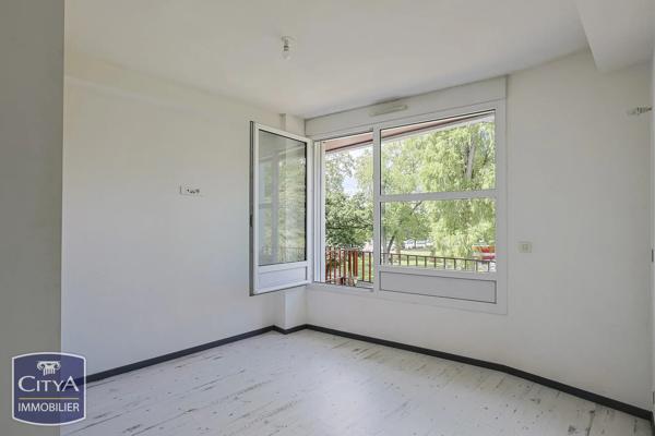 Appartement à vendre 4 pièces 75.24m² Pau (64000)