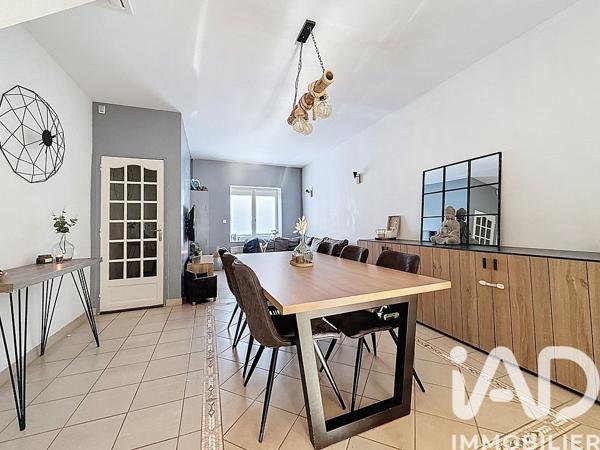 Maison à vendre 4 pièces 103 m² Neuville-en-Ferrain
