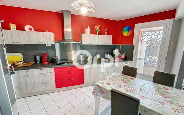 Appartement à vendre    3 pièces • 70,87 m2 Brive-la-Gaillarde