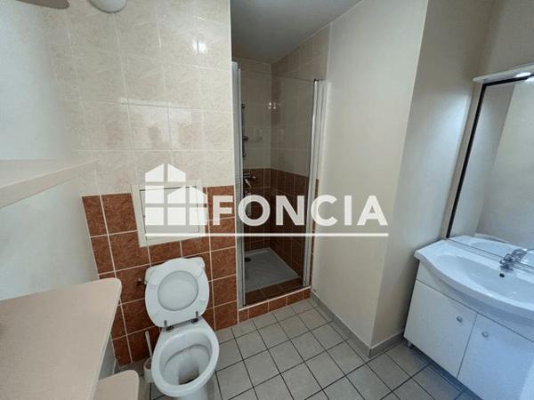 Location Appartement 2 pièces 52.14 m² - 22 B RUE DU CIMETIERE Villeurbanne 69100