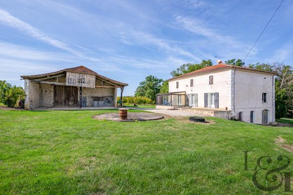 A vendre à Dolmayrac maison avec grange.