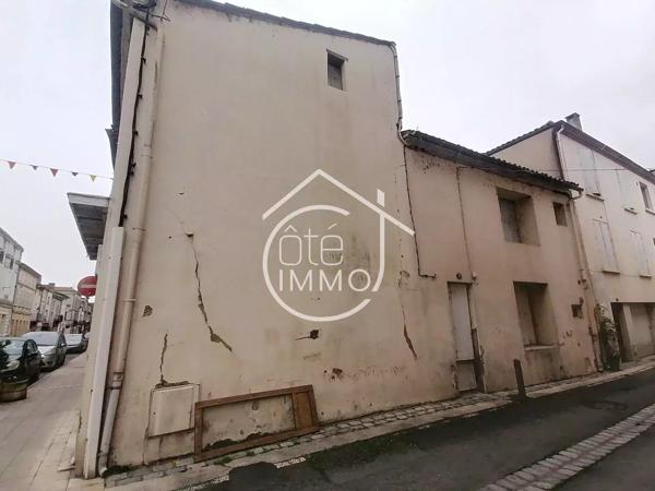 Sainte Foy la Grande : Maison d'habitation de 60 M² Local commercial 15 m²