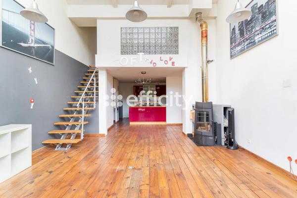 Loft
         2 pièces
        - 80 m² Exclusivité 172 000 € *