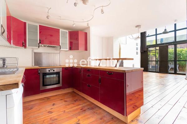 Loft
         2 pièces
        - 80 m² Exclusivité 172 000 € *