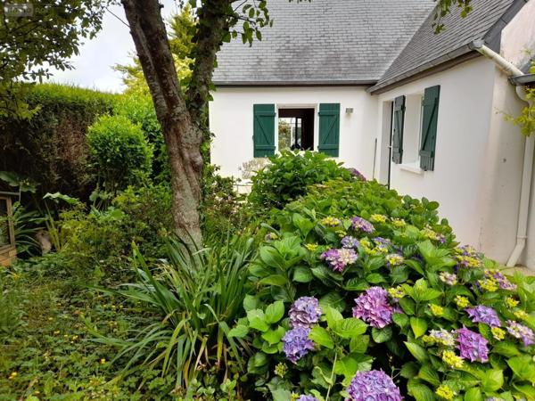 Maison à vendre à Lanvéoc dans le Finistère (29160), ref : A202400212