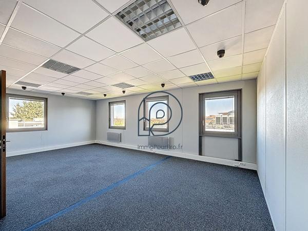 Wasquehal Grands Boulevards – 2 lots de bureaux 137 m² et 167 m² – À vendre