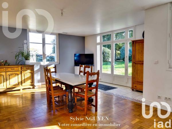 Maison à vendre 12 pièces 486 m² La Couronne