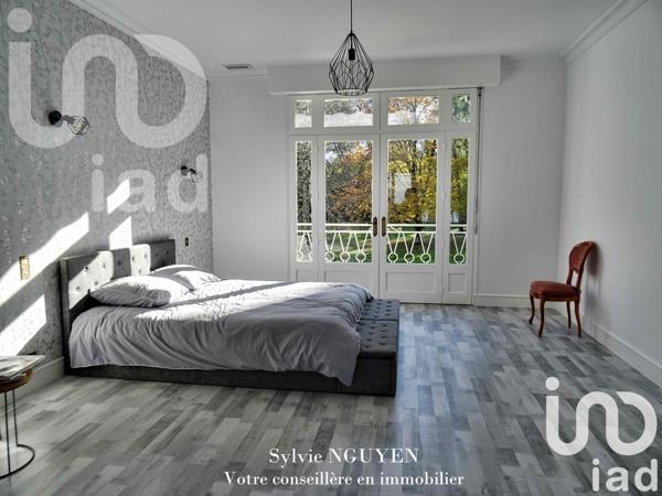 Maison à vendre 12 pièces 486 m² La Couronne