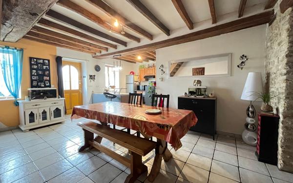 Maison à vendre    5 pièces •  Radon