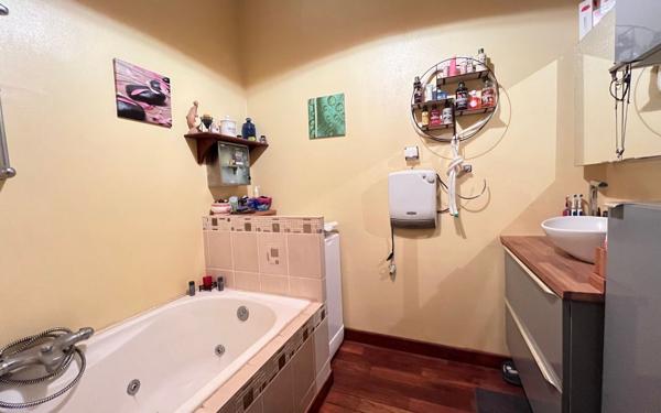 Maison à vendre    5 pièces •  Radon